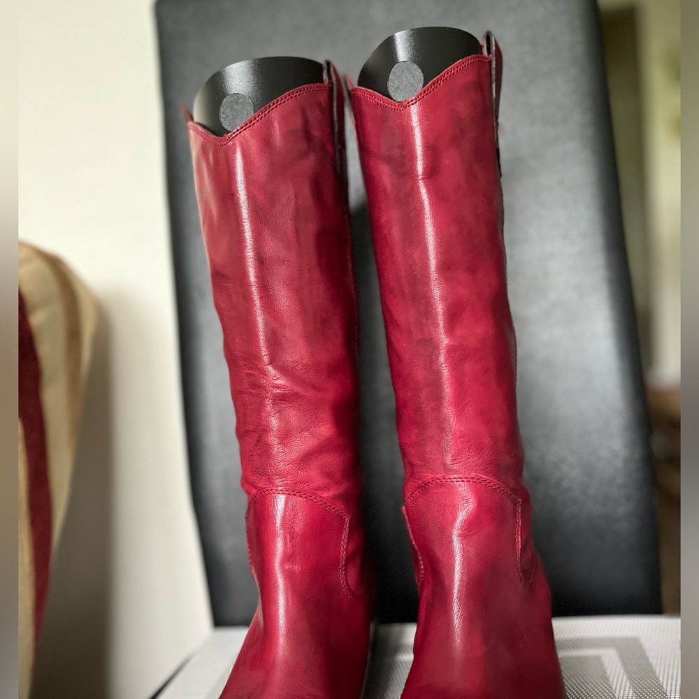 FRANCO SARTO WALINDA NWOT AUTHENTIC OXBLOOD RED SOFT LEATHER WESTERN BOOTS - Picture 3 of 16